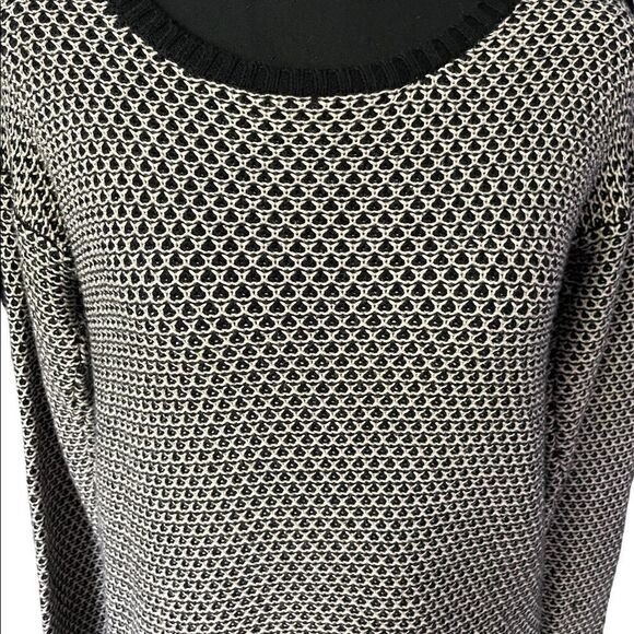 SPENDID crew neck rounded bottom hem cotton /rayon/silk blend knit sweater sz XS - Picture 2 of 5